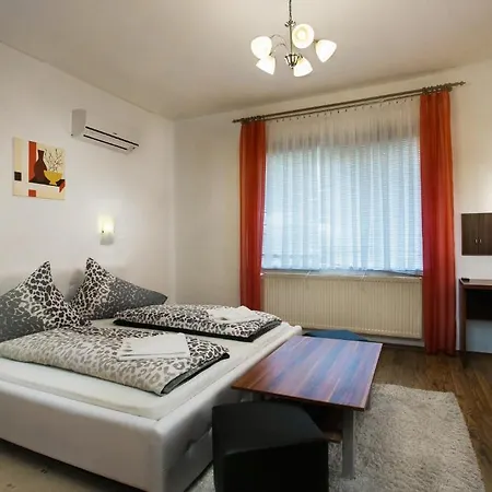 Bathory Apartment *